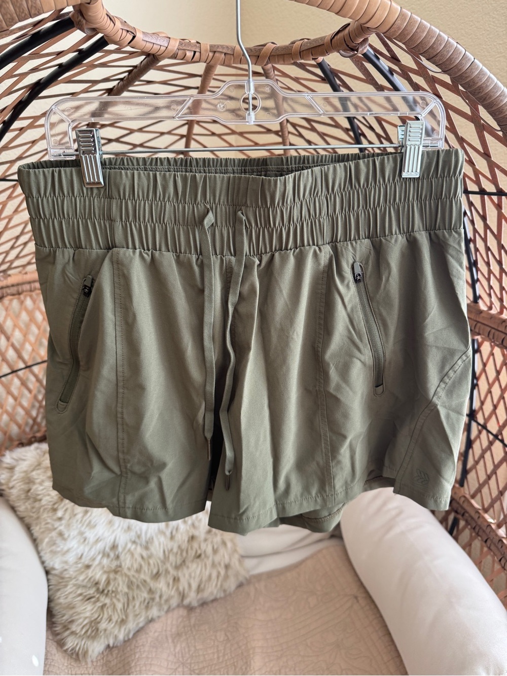All in Motion Running Shorts Olive Green Medium